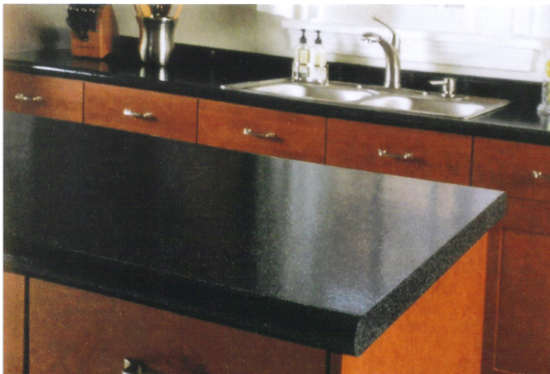 Custom Counters Millwork
