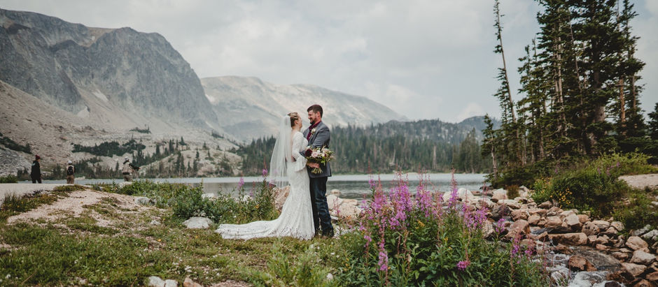 Izabel and Jeff's wedding at the Snowy Range Lodge Centennial Wyoming