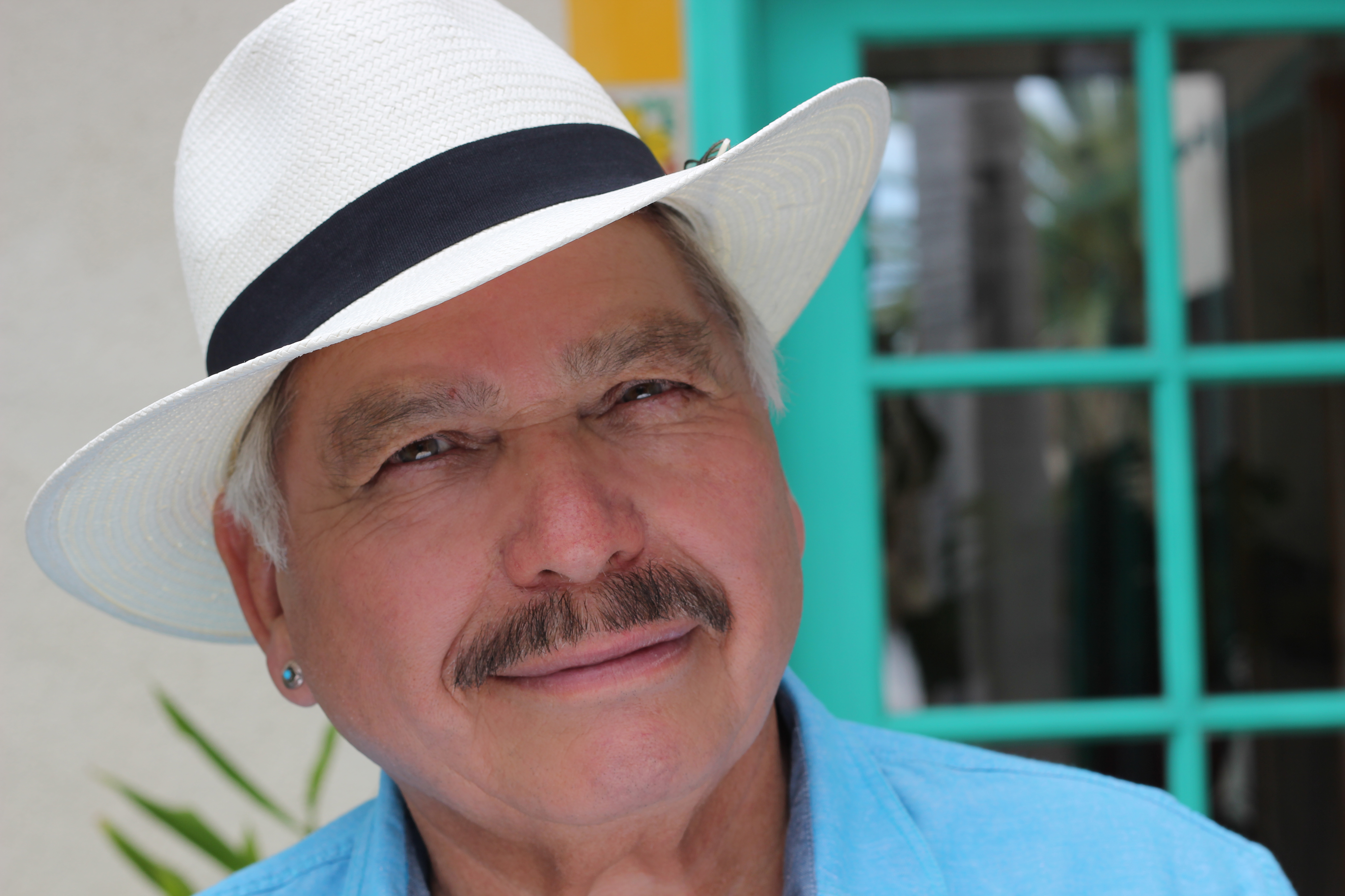 Victor-Villasenor7.jpg