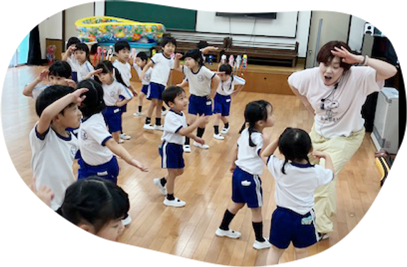 ダンス活動の様子②_ret.png
