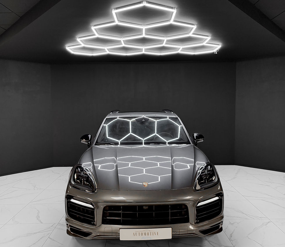 Miniature : Porsche Cayenne GTS