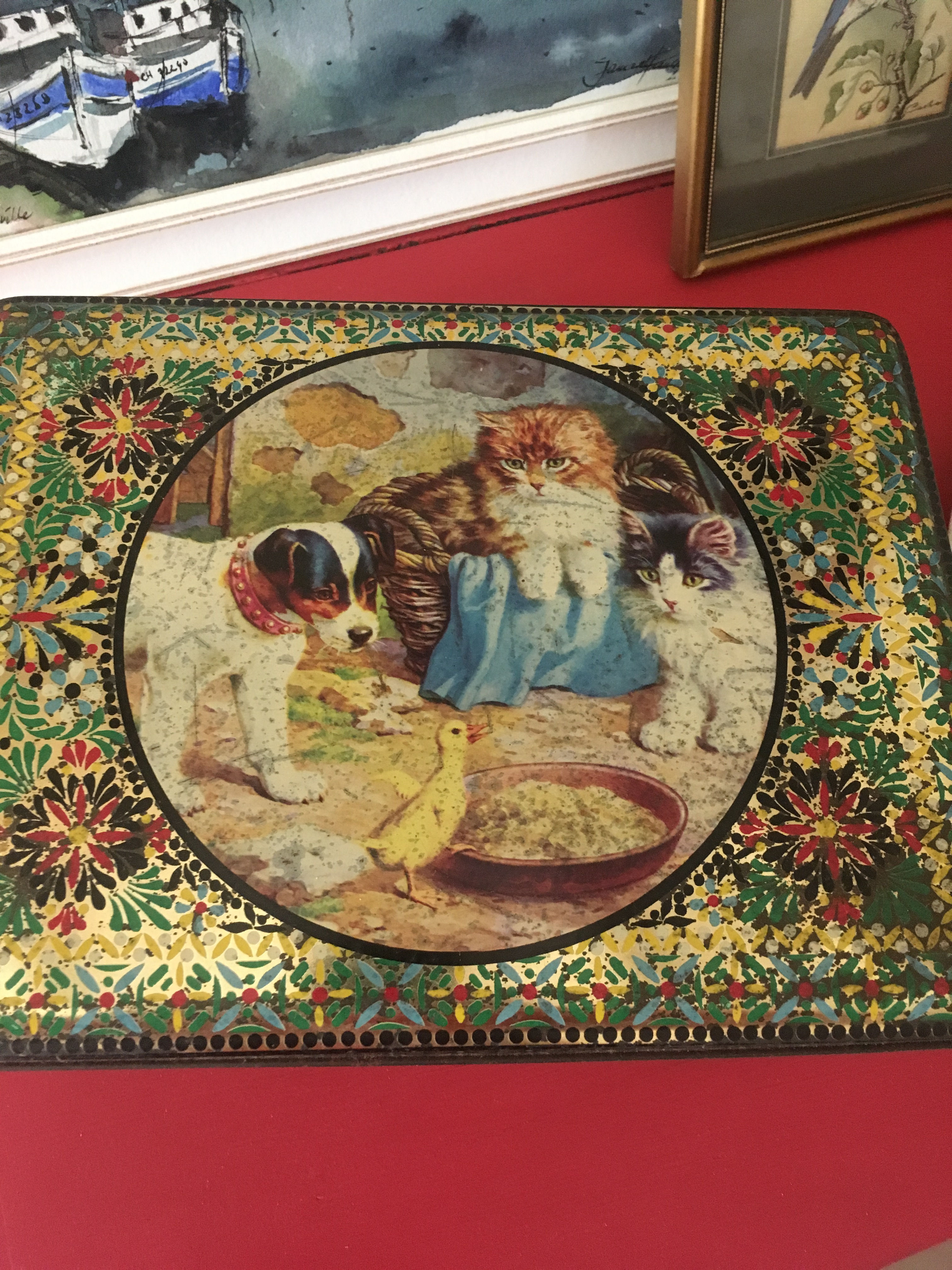 Boîte à biscuits ancienne