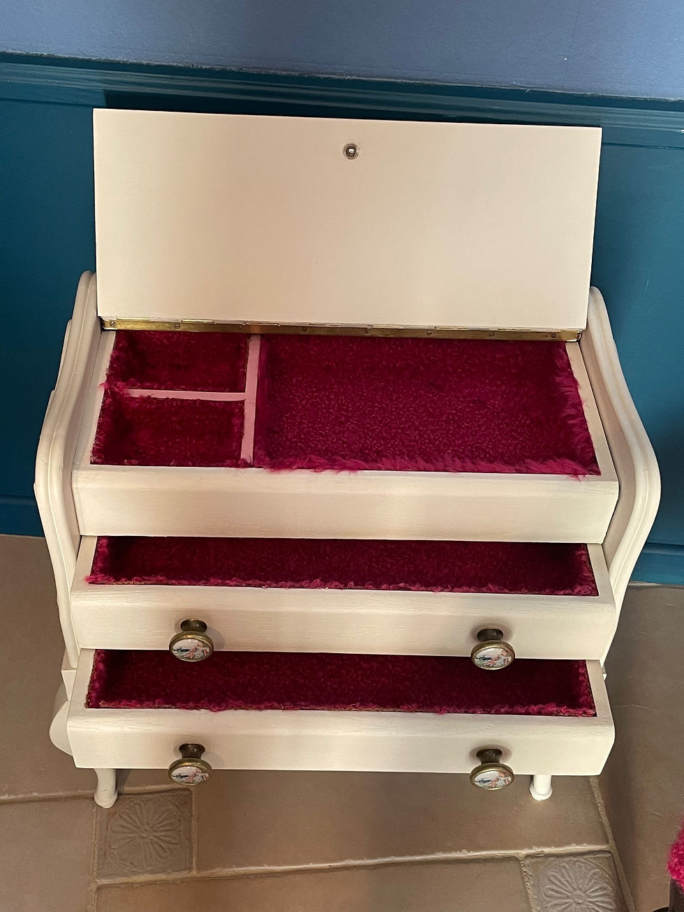 Miniaturbild: Travailleuse relookée