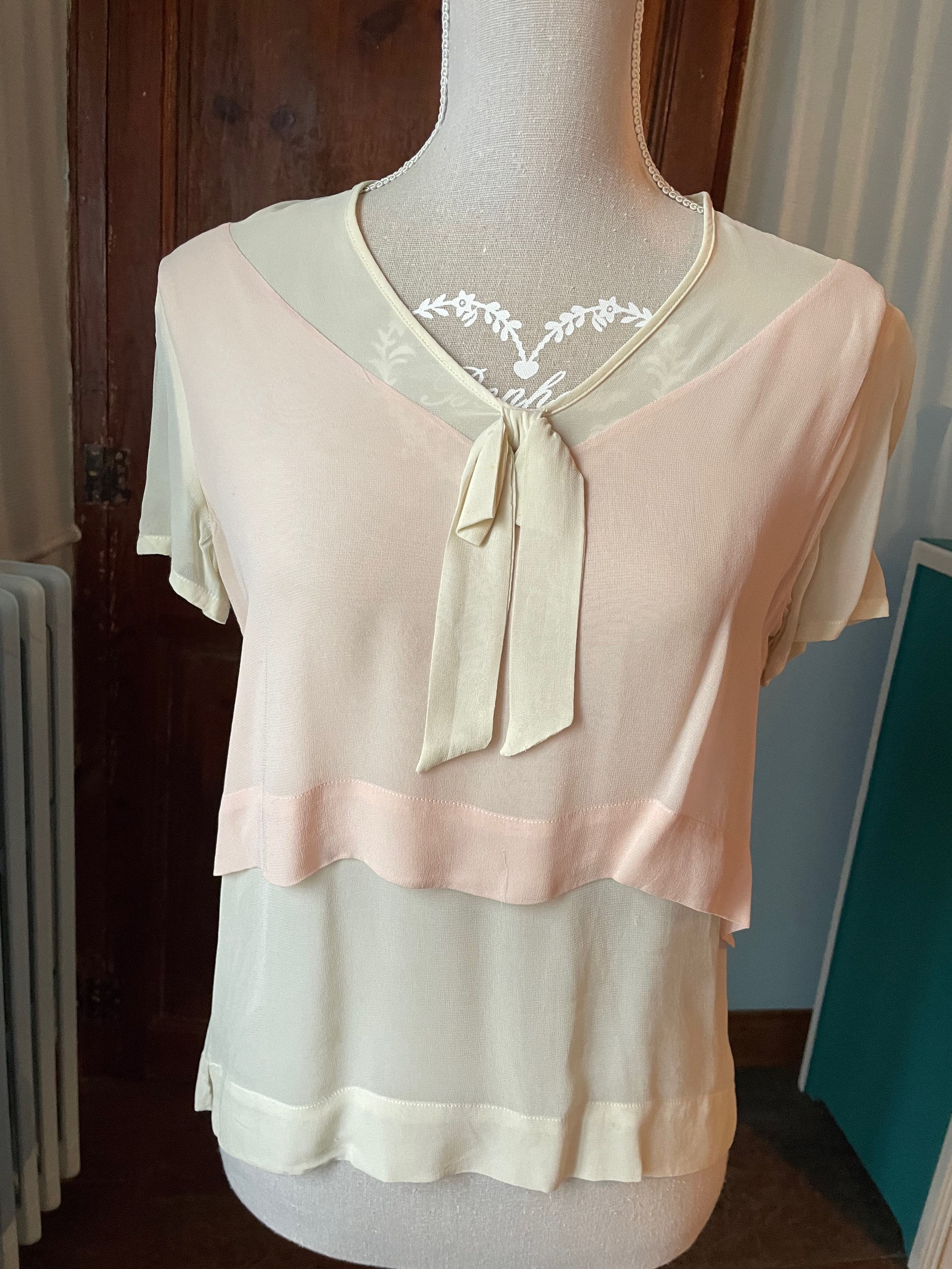 Blouse « Cheap and Chic » by Moschino 