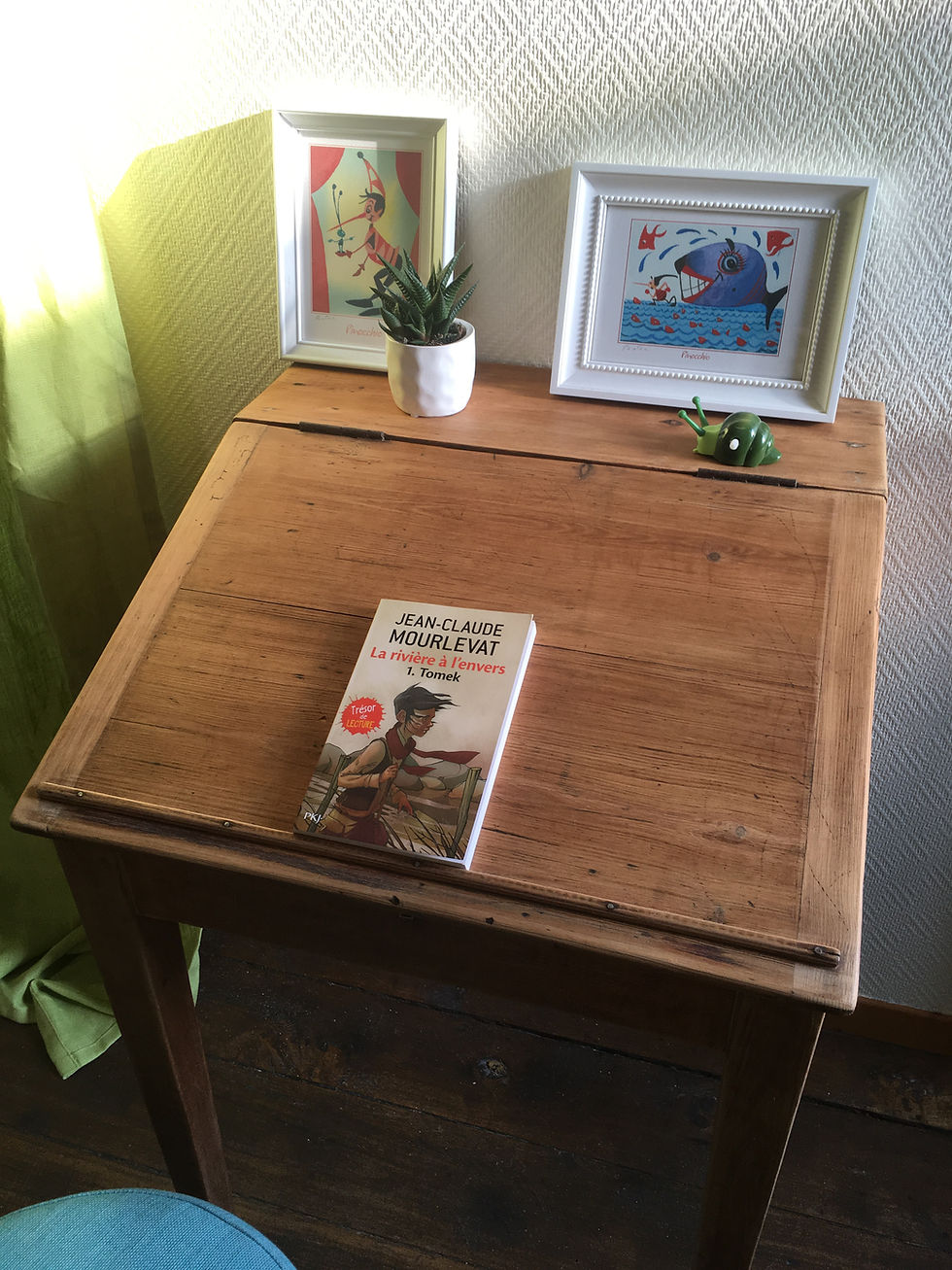 Miniatura: Atril em pinho natural