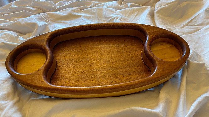 Serving tray