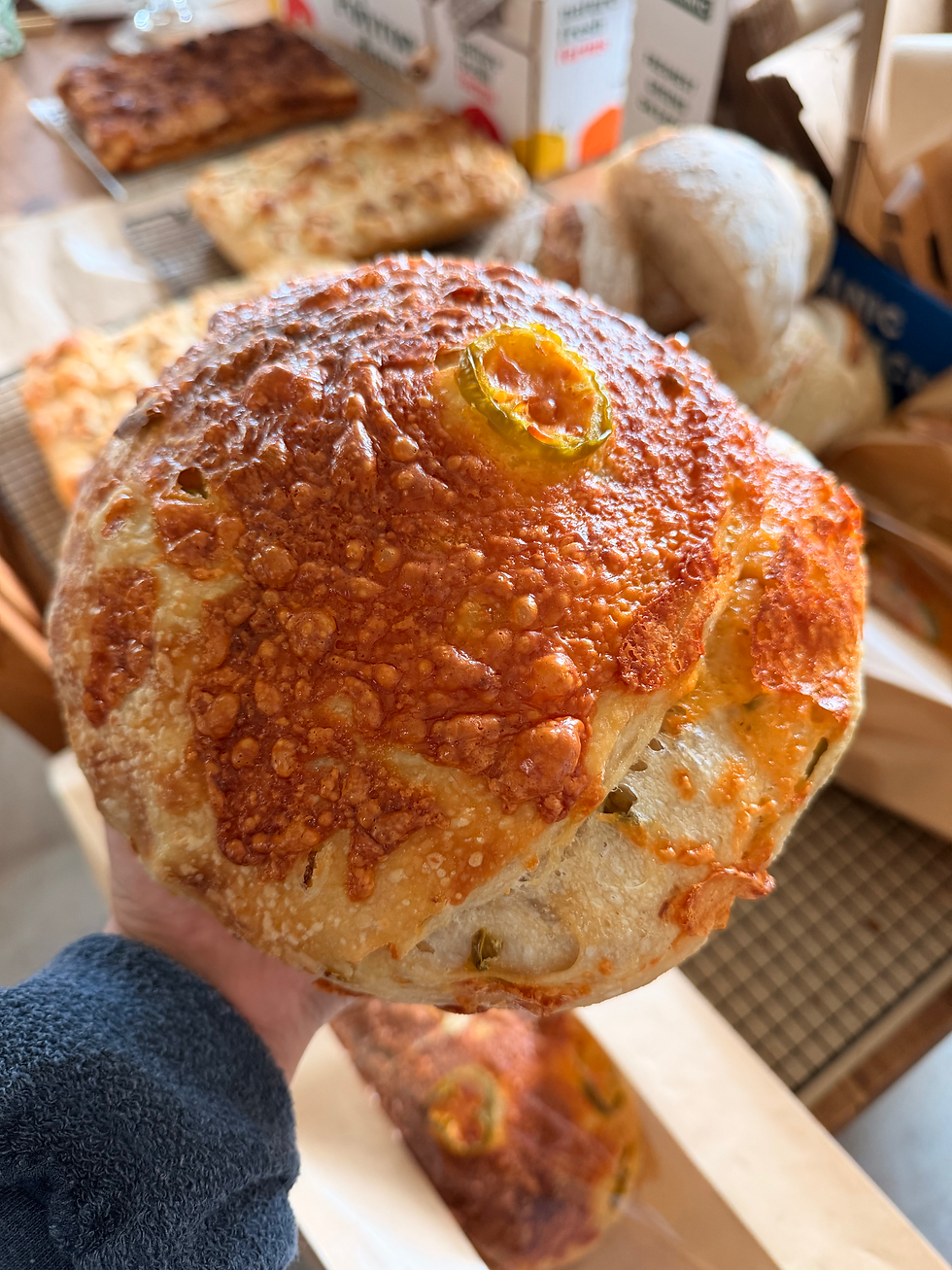 jalapeno cheddar sourdough loaf