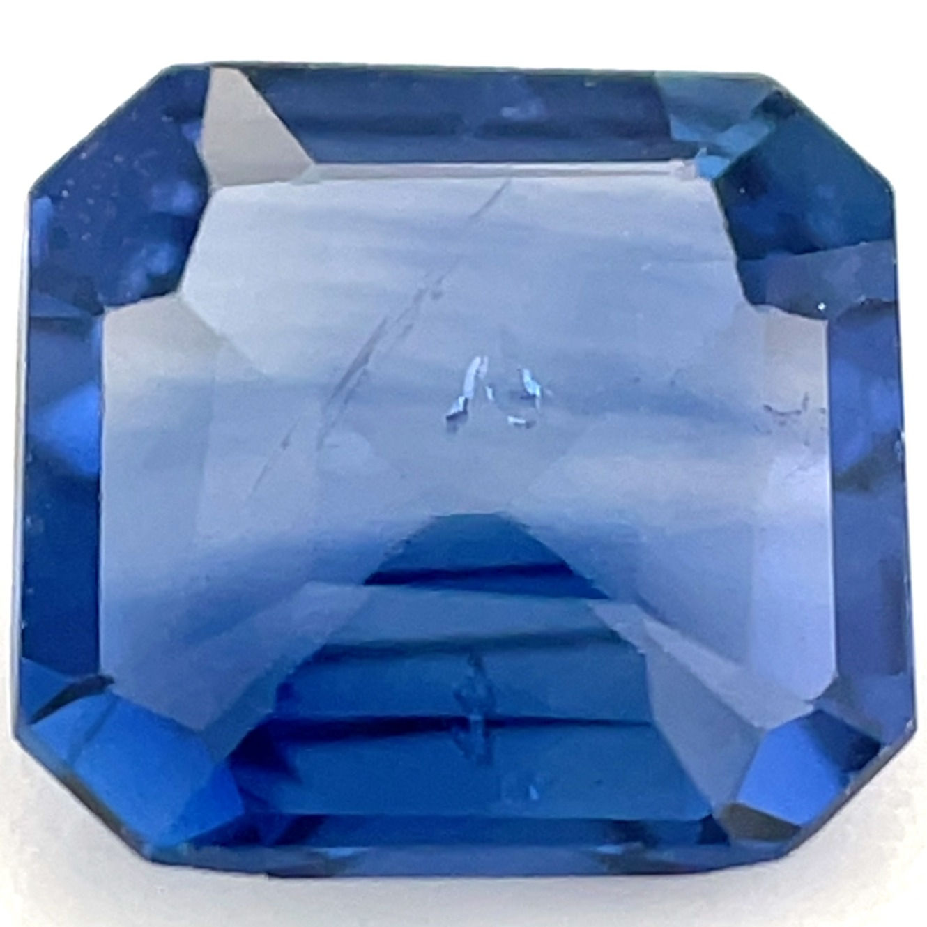 1.07 ct Emerald Cut Sapphire