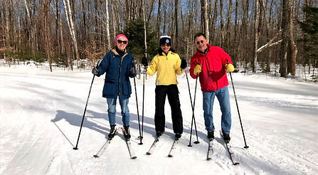people on skis