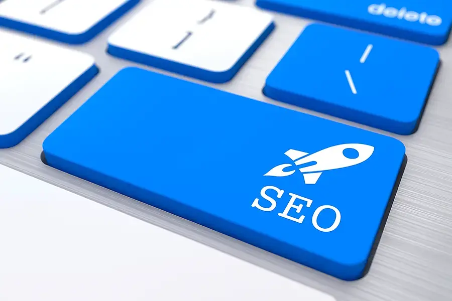 Teclado com tecla SEO - Consultor Junior Oliveira