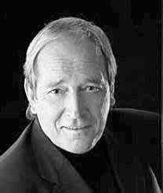 Art appraiser, Gerard Van Weyenbergh