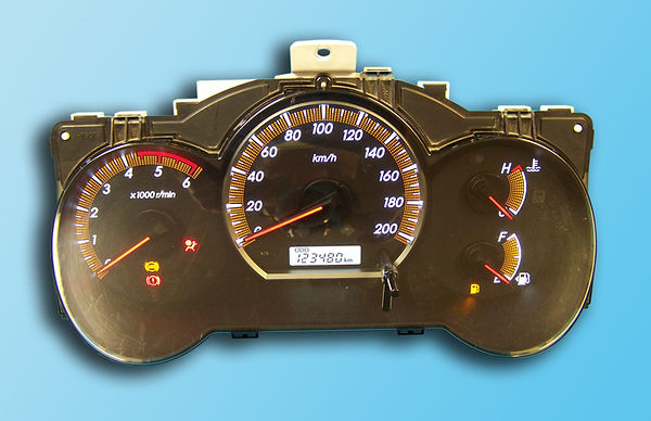 לוח שעונים טויוטה היילקס ויגו