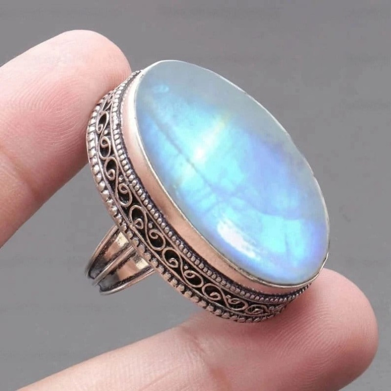Vintage Moonstone Oval Ring
