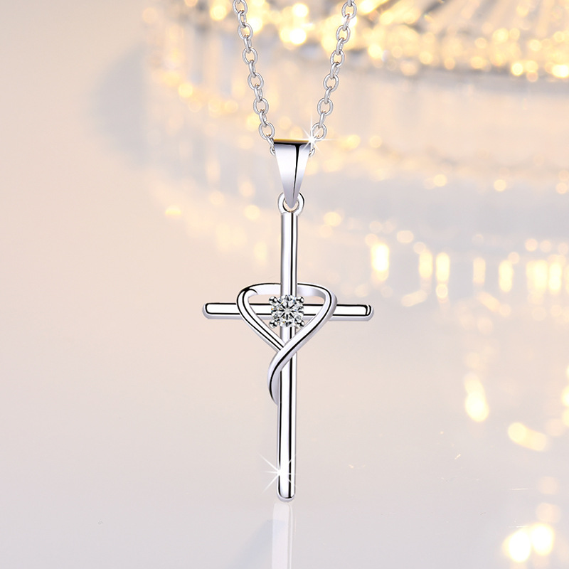 Silver Heart Cross Necklace detail 2