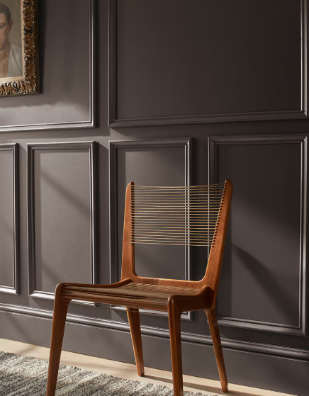 Walls with wainscoting painted in Silhouette from Benjamin Moore