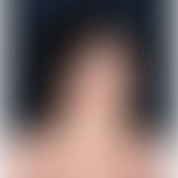 Давайте на этот раз сделаем подборку сайтов с интересными украшениями! 