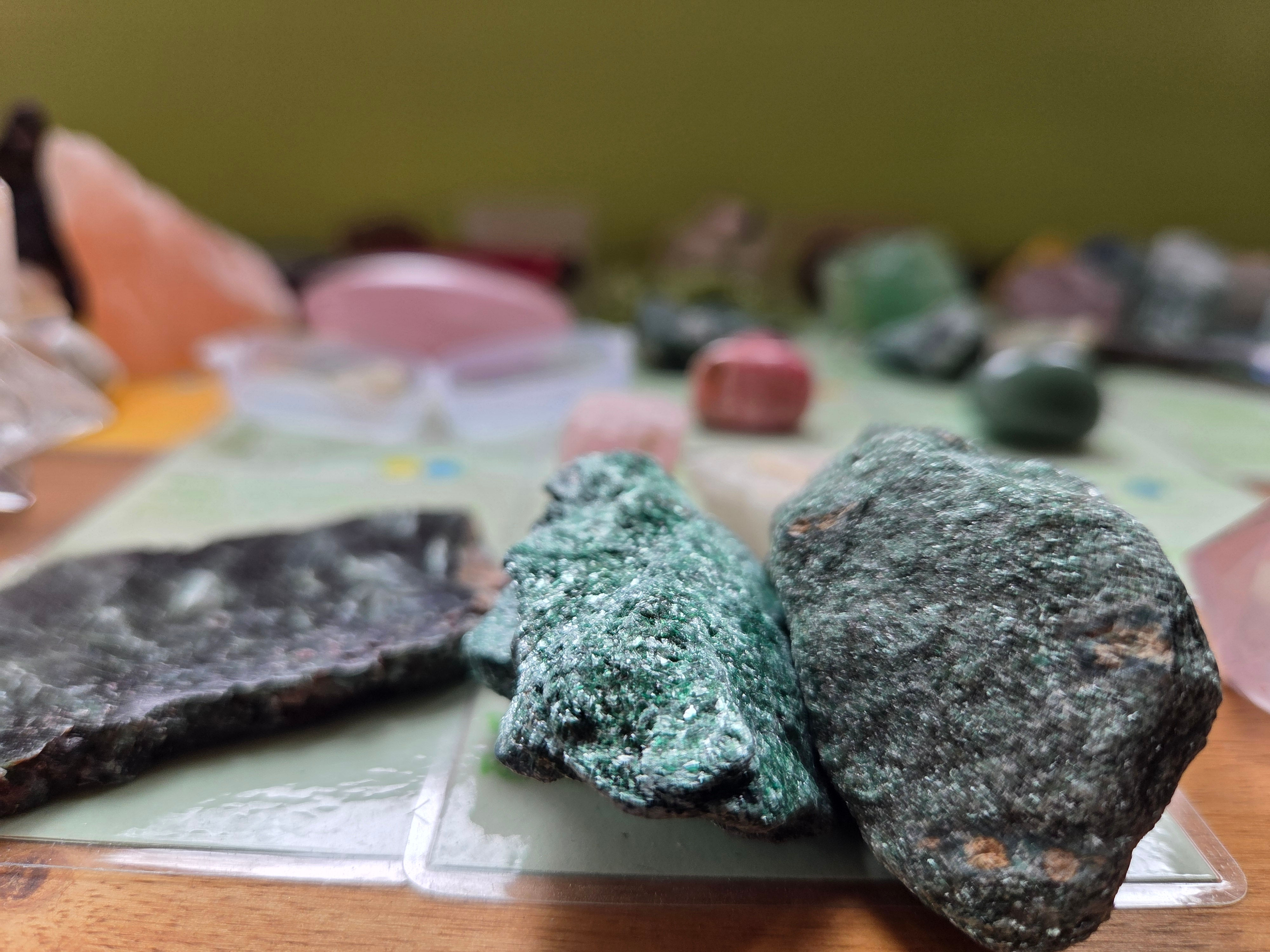 Ateliers en intérieur ou extérieur sur demande. Me contacter pour les dates et lieux.