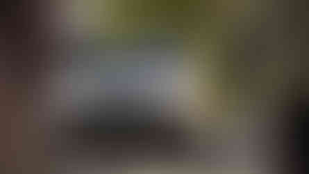 Automóveis clássicos invadem Benfica na Praça do Fonte Nova