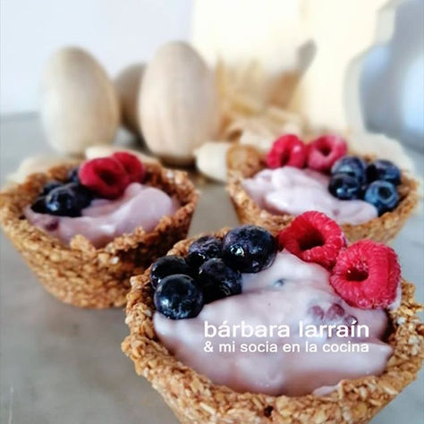 Nidos de Avena con Yogurt y Berries