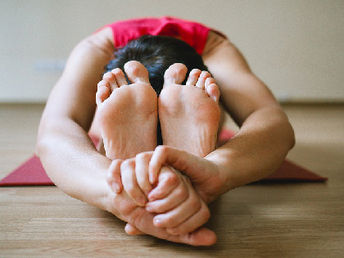 The 8 Best Range of Motion Stretching Activities for Seniors