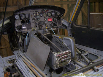Bell-UH-1 Steuerkonsole