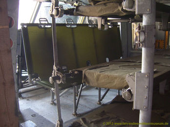 Bell-UH-1 Innenraum 