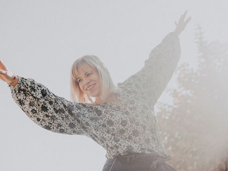 Liza on an Autumn Retreat in Salzburg