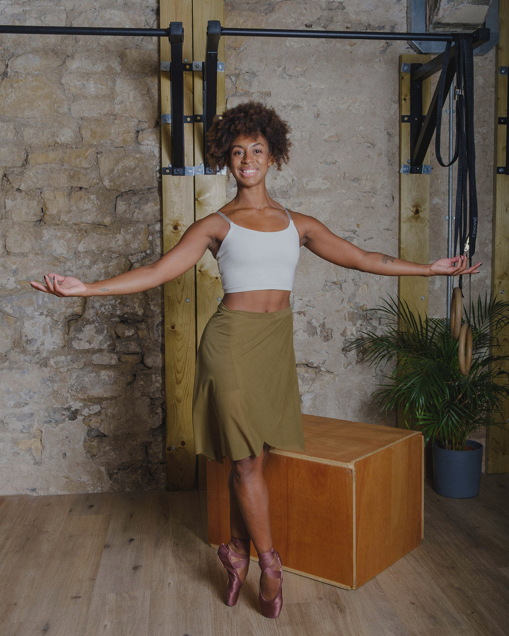 One Way Mesh Skirt - Olive