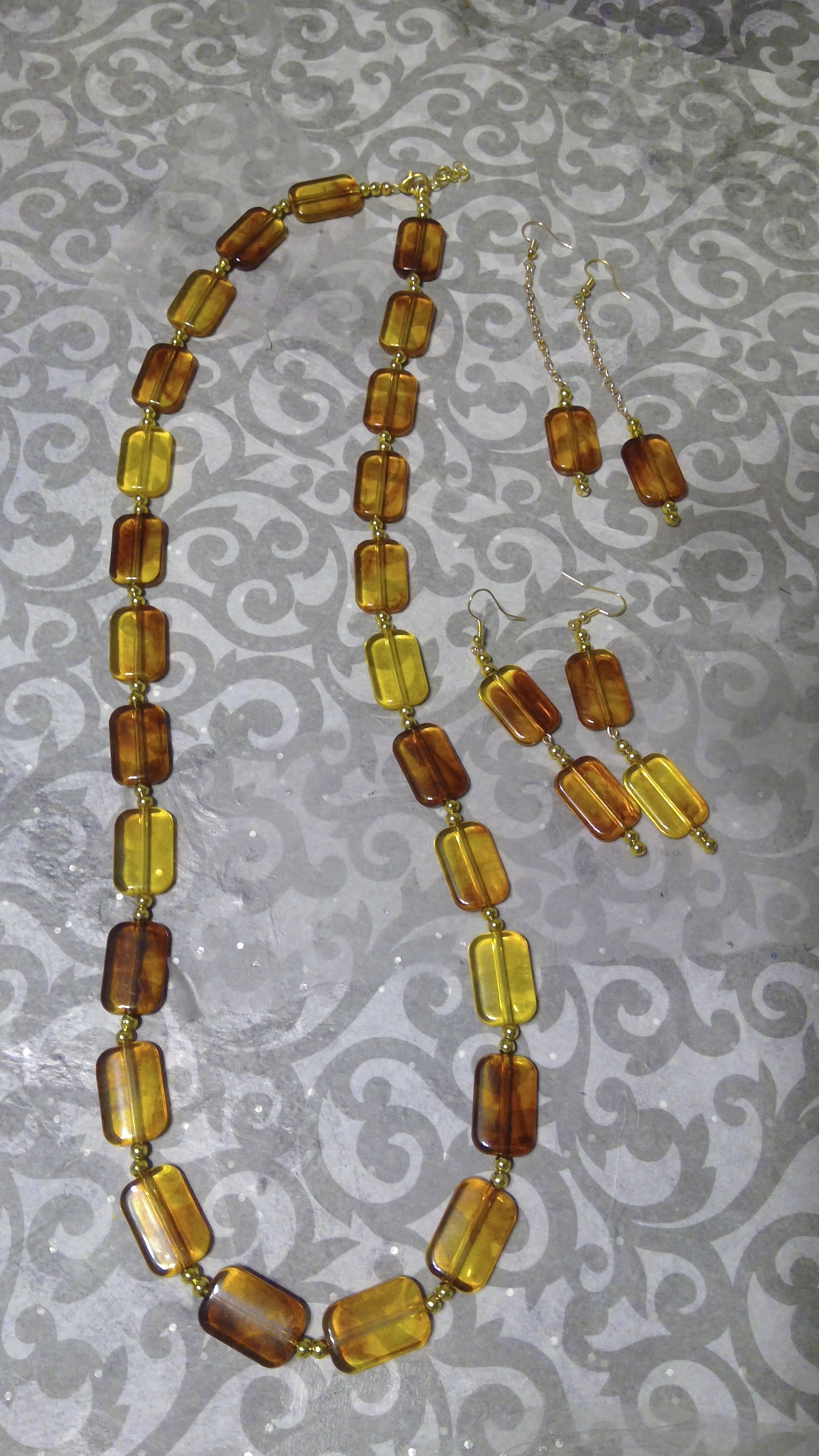 Tortoise Shell 70's Vibe