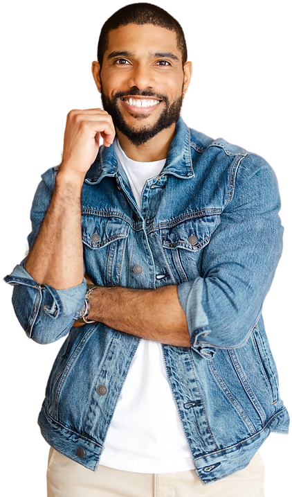 Elliott-Davis-Headshot-01