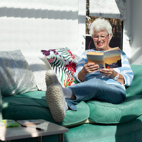 Early Signs of Dementia Families Should Know About