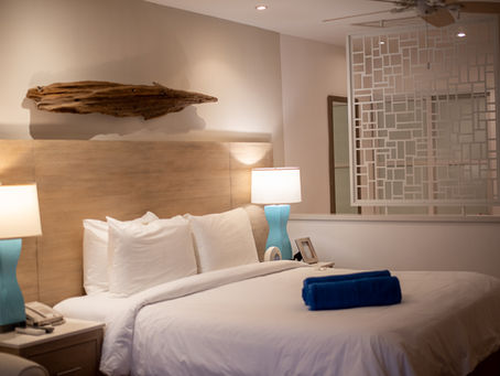 ‘Waves Hotel & Spa by Elegant Hotels’ | Hotel Review