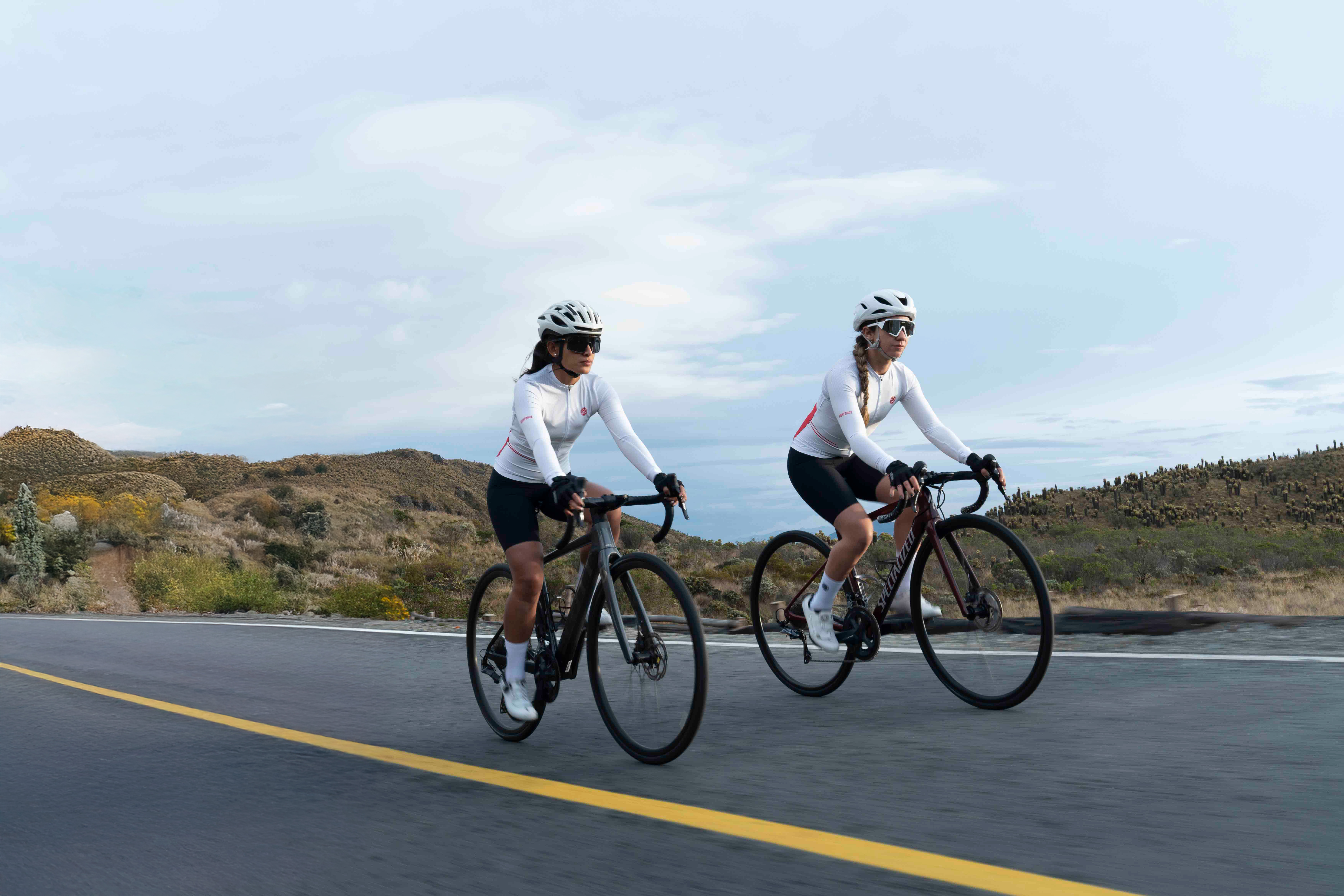 Colombia en Dos Ruedas: Las Rutas Que Todo Ciclista Debería Recorrer Alguna Vez