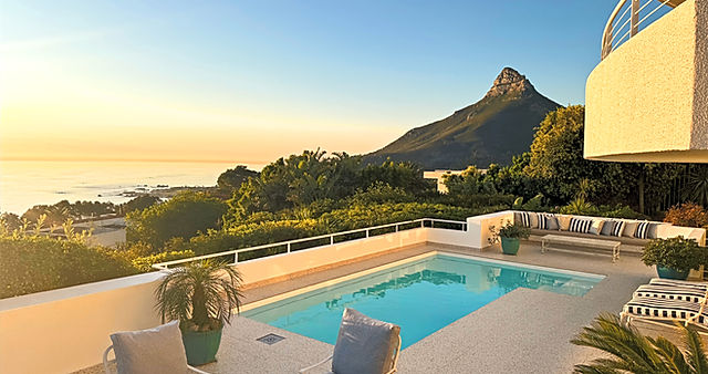 Camps Bay Luxury Holiday Home | Bay Reflections | Cape Town