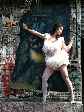 atuando no videoclipe da cantora Márcia Castro | música De Pés Descalços