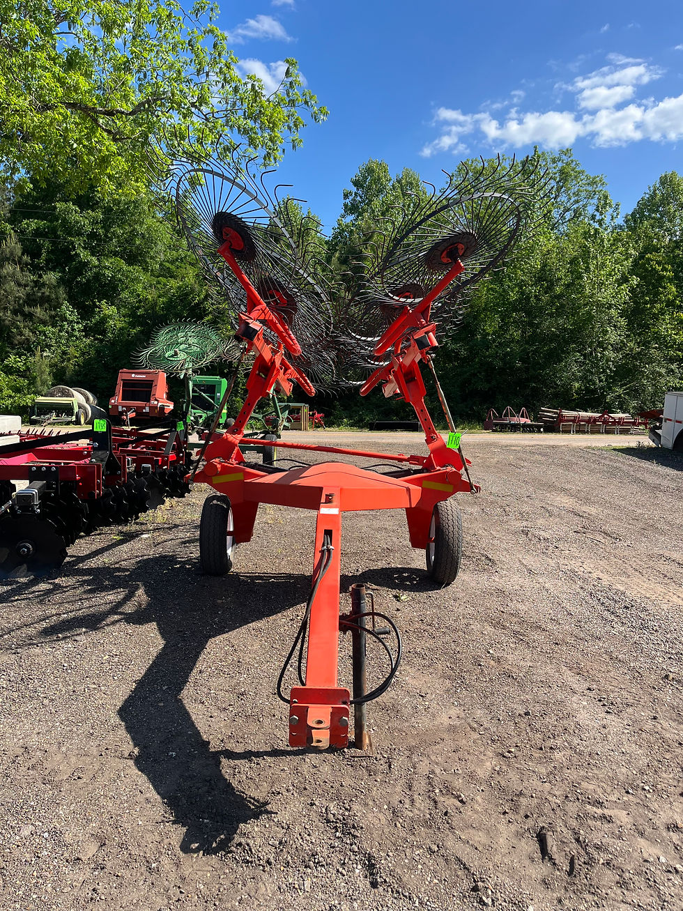 Thumbnail: KUHN HAY RAKE