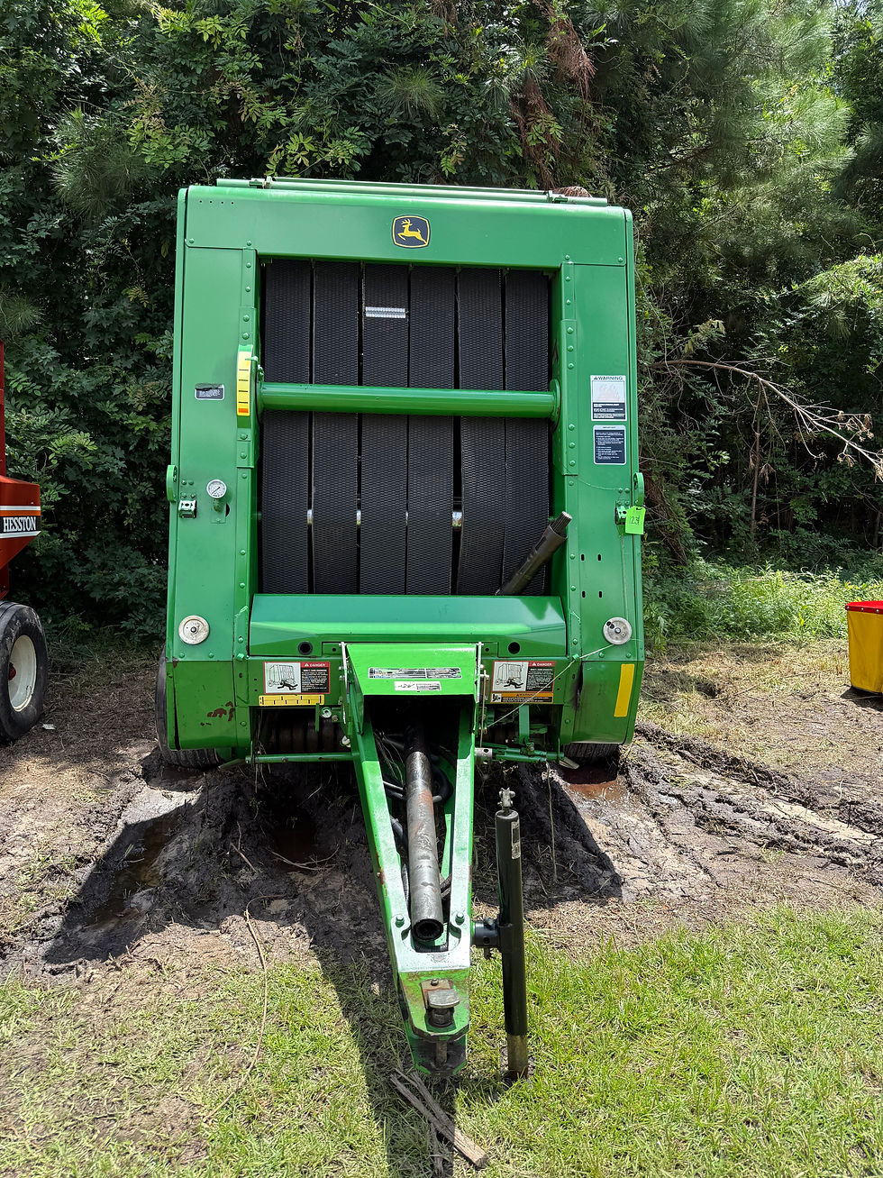 Thumbnail: JOHN DEERE ROUND BALER