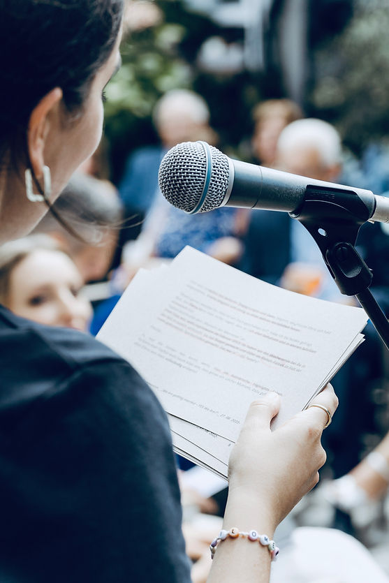 Freie Zeremonien. Zweisprachige Trauung. Zürichsee. 