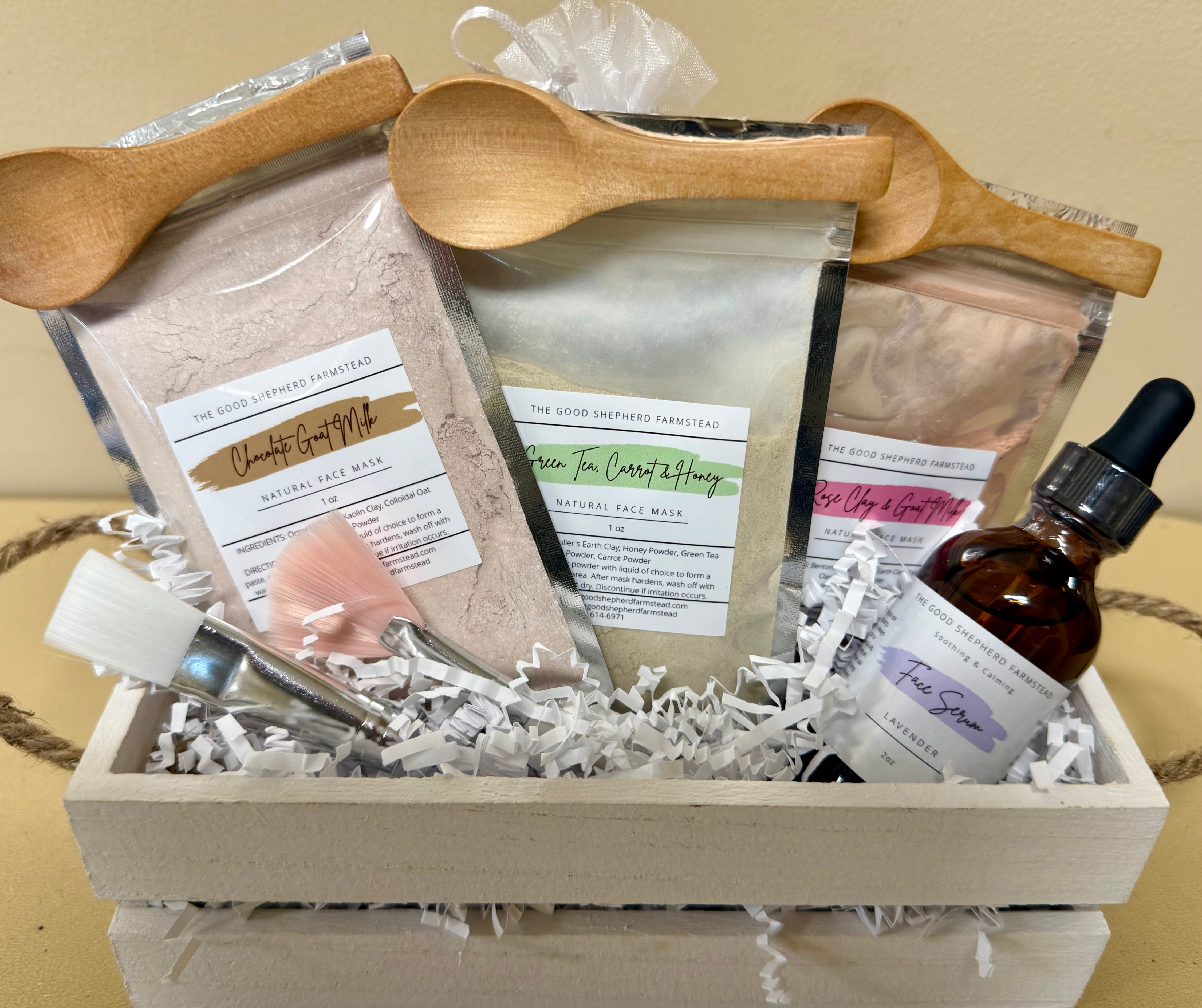 Relax & Renew Facial Spa Box