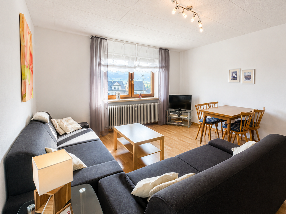 Wohnzimmer der Ferienwohnung im Weingut Arnold Pauly