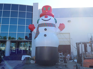 20 ft. Giant inflatable frosty the snowman with black base