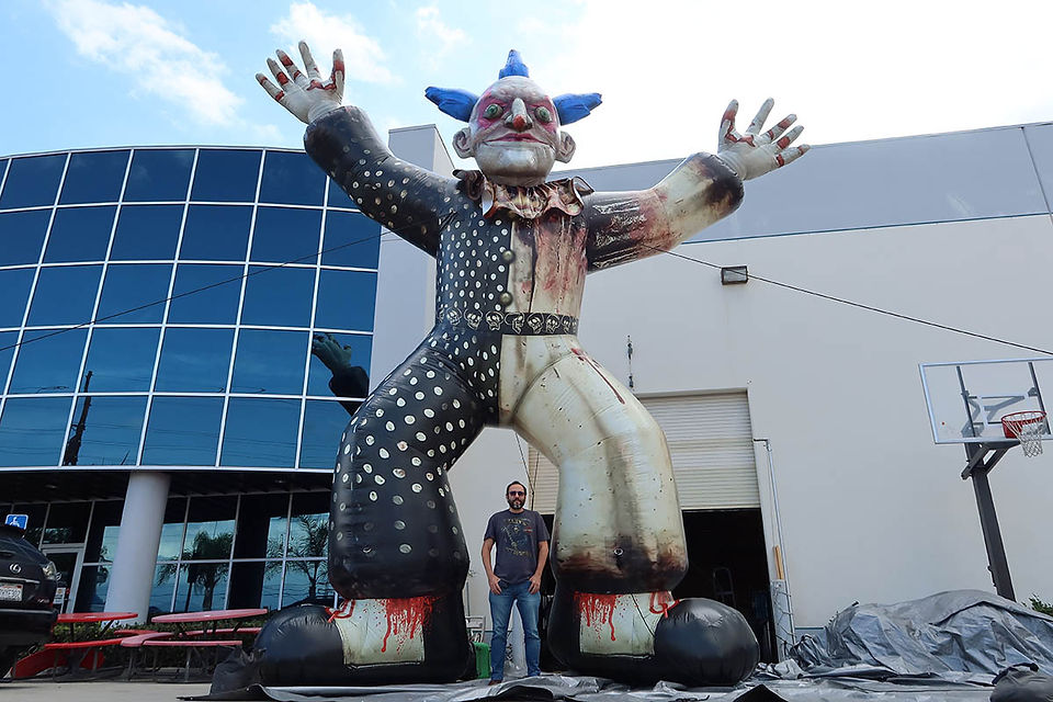 Giant Inflatable Halloween Clown