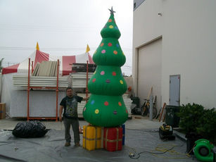 15 foot tall Inflatable Christmas tree with presents for sale or rent