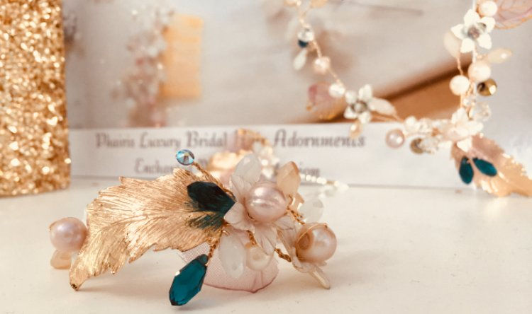 Thumbnail: Gold Peacock Garden Jewelry set