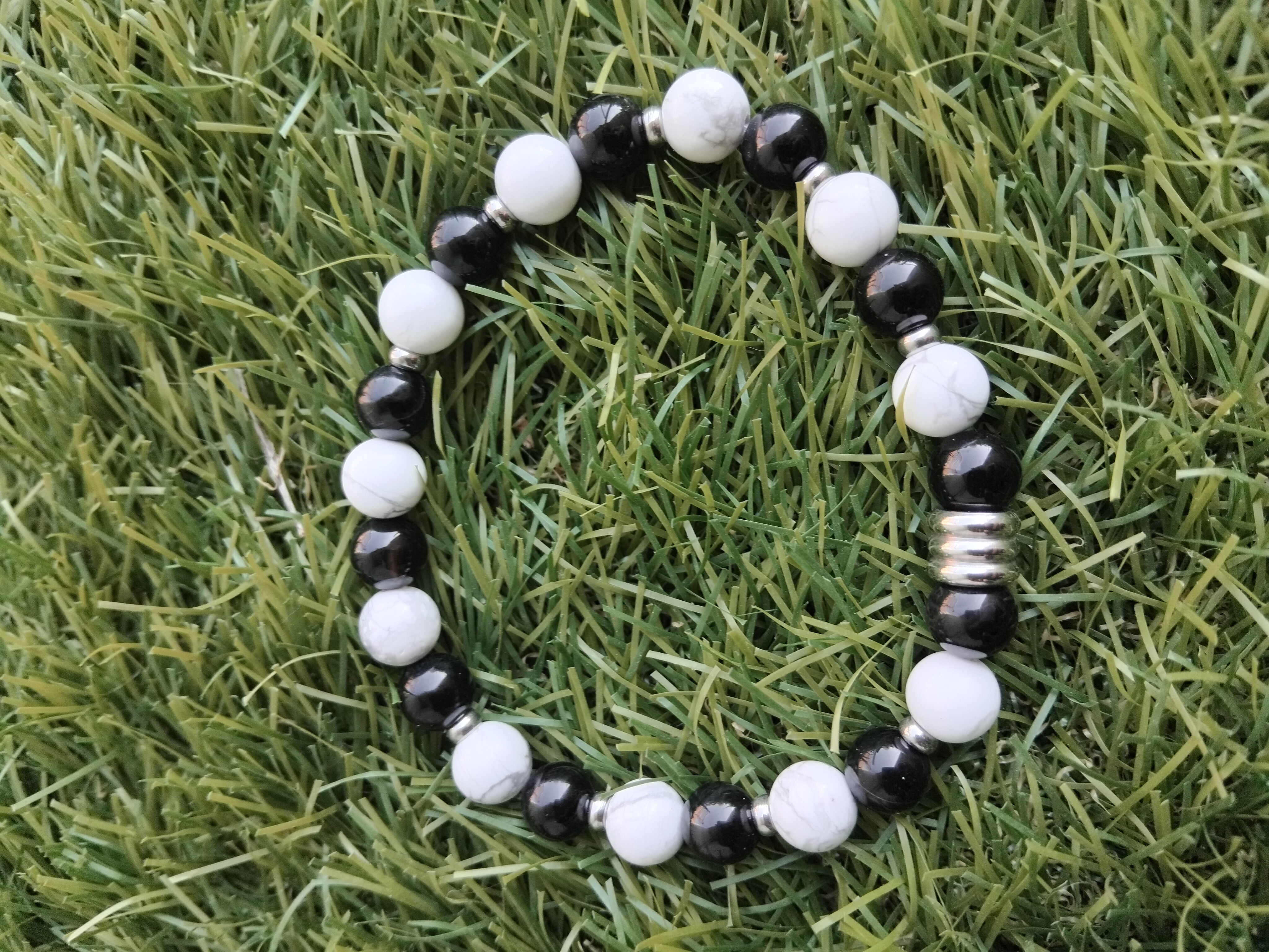 Bracelet Howlite Blanche + Onyx 6 mm