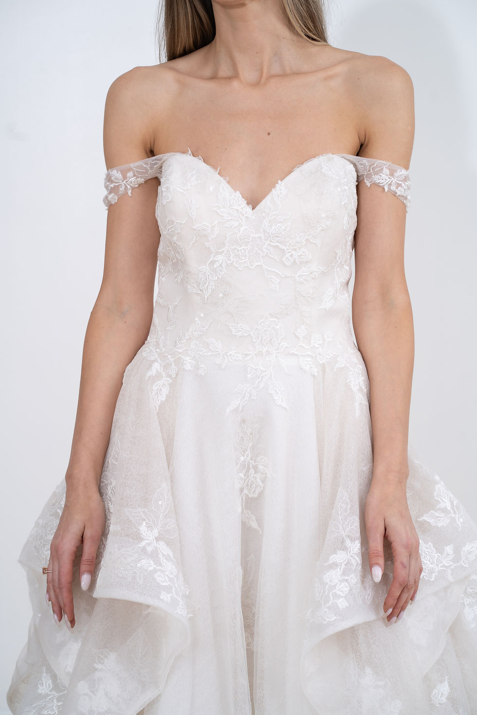 Thumbnail: Vintage Lace Beauty