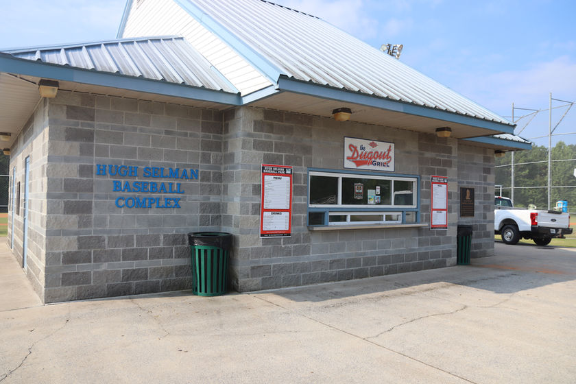 Concession stand at North Floyd Park