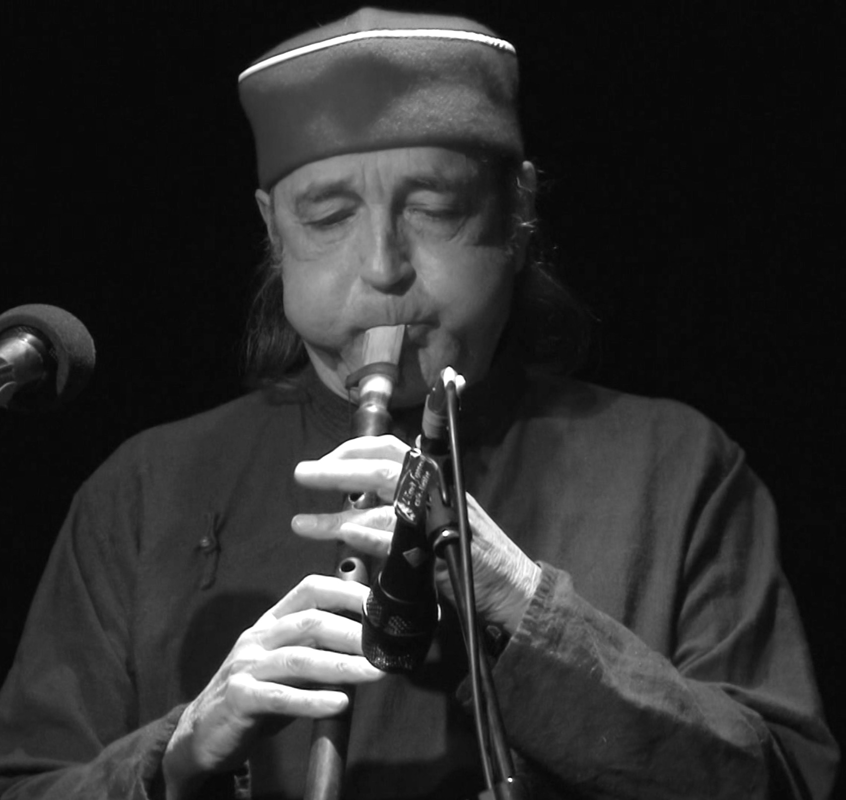 Didier Malherbe (Duduk+flutes)