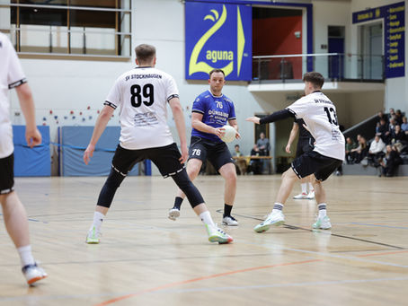 02/01 Aßlarer Männer eröffnen den Laguna-Cup