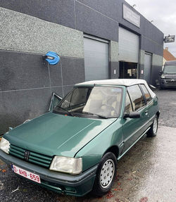 Peugeot 205